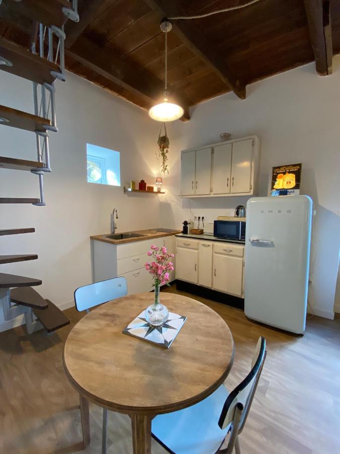 Duplex De Charme A Lessy Apartment Exterior foto